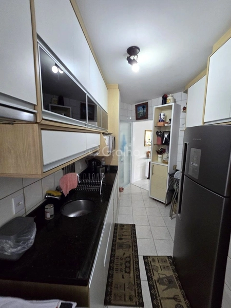 Apartamento em coqueiros com 03 dormitórios, sendo 01 suíte e 1 vaga: 9ª foto da galeria de imagens do imóvel