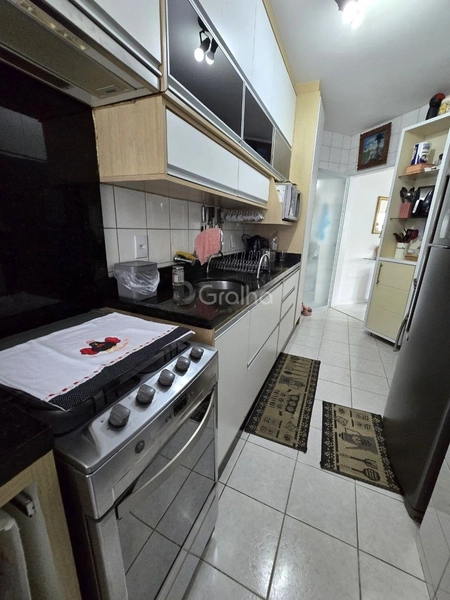 Apartamento em coqueiros com 03 dormitórios, sendo 01 suíte e 1 vaga: 10ª foto da galeria de imagens do imóvel