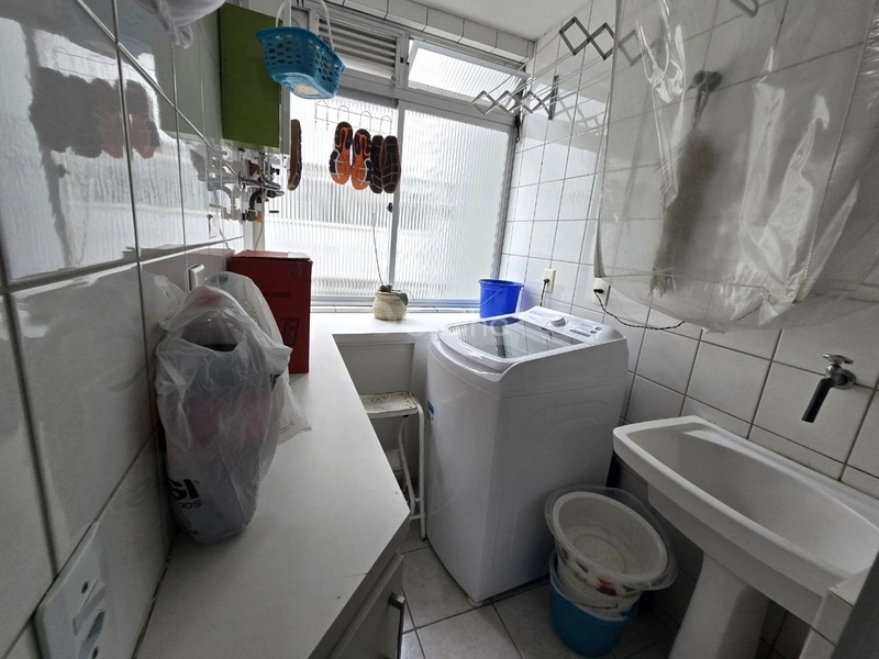 Apartamento em coqueiros com 03 dormitórios, sendo 01 suíte e 1 vaga: 16ª foto da galeria de imagens do imóvel
