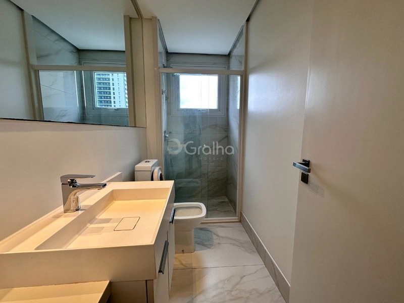 Apartamento no Centro com 3 dormitórios, sendo 1 suíte e 2 vagas: 16ª foto da galeria de imagens do imóvel