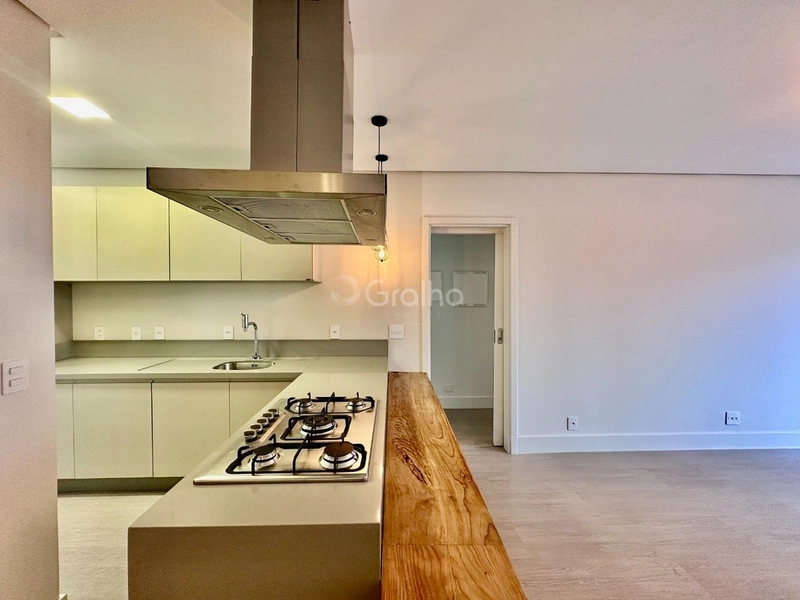 Apartamento no Centro com 3 dormitórios, sendo 1 suíte e 2 vagas: 7ª foto da galeria de imagens do imóvel