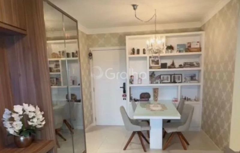 Apartamento no Estreito com 2 dormitórios, sendo 1 suíte, 1 vaga: 2ª foto da galeria de imagens do imóvel