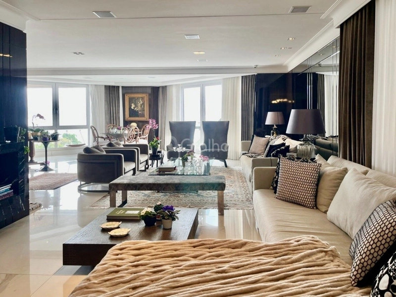 Apartamento na Beira Mar com 3 dormitórios, sendo 3 suítes e 3 vagas: 5ª foto da galeria de imagens do imóvel