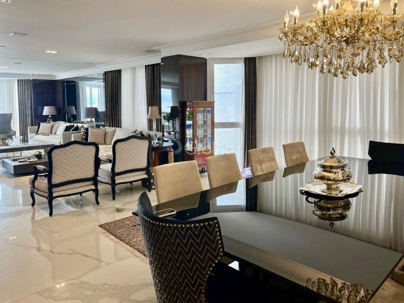 Apartamento na Beira Mar com 3 dormitórios, sendo 3 suítes e 3 vagas: 3ª foto da galeria de imagens do imóvel