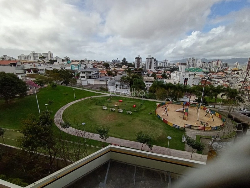 Apartamento no Estreito com 3 dormitórios, sendo 1 suíte e 1 vaga: 11ª foto da galeria de imagens do imóvel