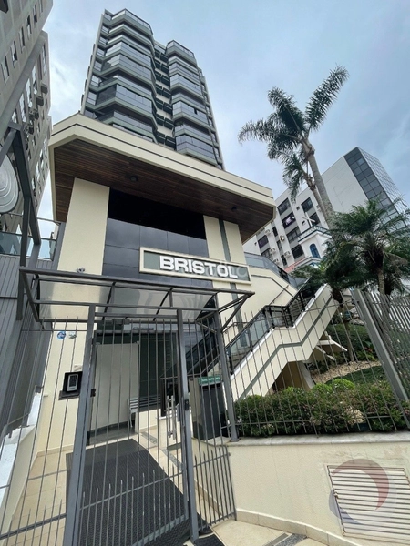 Apartamento no Centro com 2 dormitórios com 1 vaga - 67m²: 31ª foto da galeria de imagens do imóvel