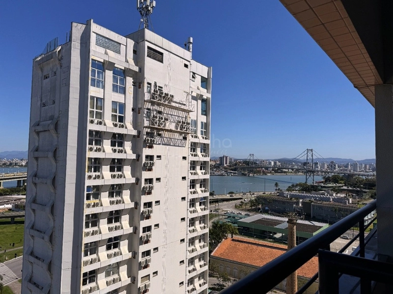 Apartamento no Centro com 3 dormitórios, sendo 1 suíte e 1 vaga: 4ª foto da galeria de imagens do imóvel