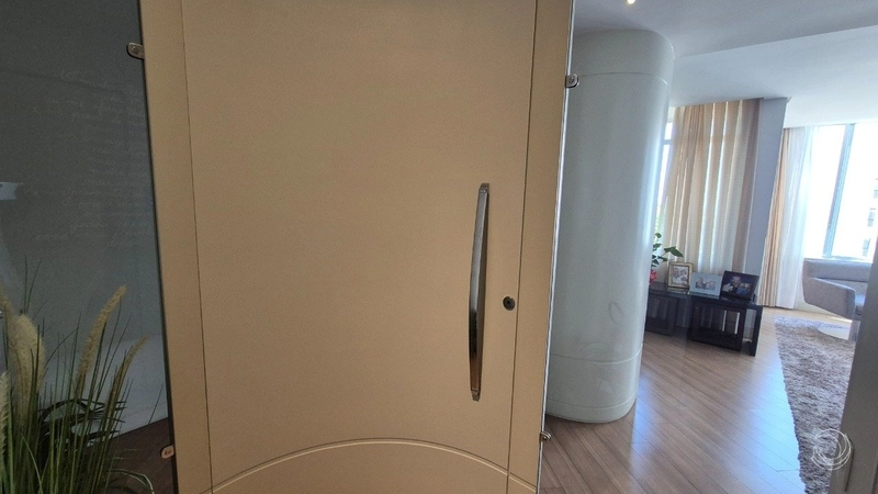 Apartamento no Centro com 3 dormitórios, sendo 3 suítes, 2 vagas: 6ª foto da galeria de imagens do imóvel