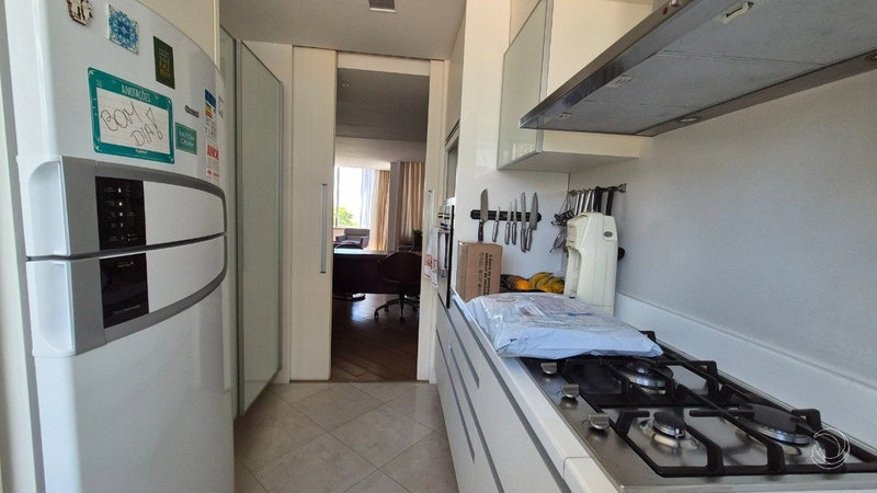 Apartamento no Centro com 3 dormitórios, sendo 3 suítes, 2 vagas: 11ª foto da galeria de imagens do imóvel
