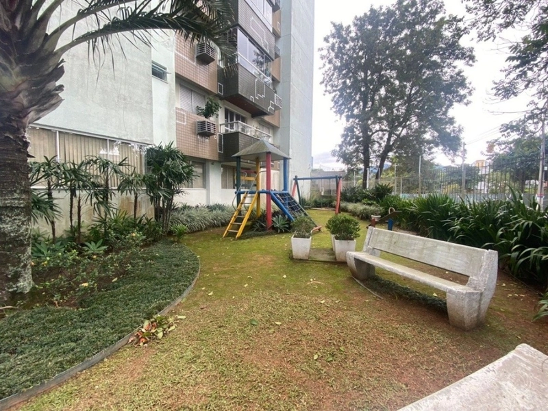 Apartamento na Trindade com 3 dormitórios, sendo 1 suíte e 2 vagas: 36ª foto da galeria de imagens do imóvel