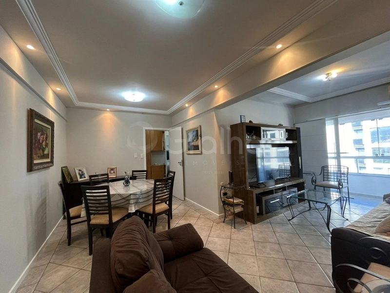 Apartamento na Trindade com 3 dormitórios, sendo 1 suíte e 2 vagas: 4ª foto da galeria de imagens do imóvel
