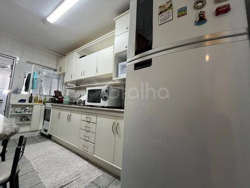 Apartamento na Trindade com 3 dormitórios, sendo 1 suíte e 2 vagas: 11ª foto da galeria de imagens do imóvel