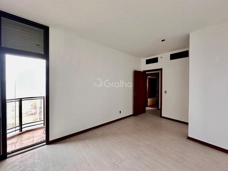 Apartamento na Beira Mar com 4 dormitórios, sendo 2 suítes e 1 máster: 23ª foto da galeria de imagens do imóvel