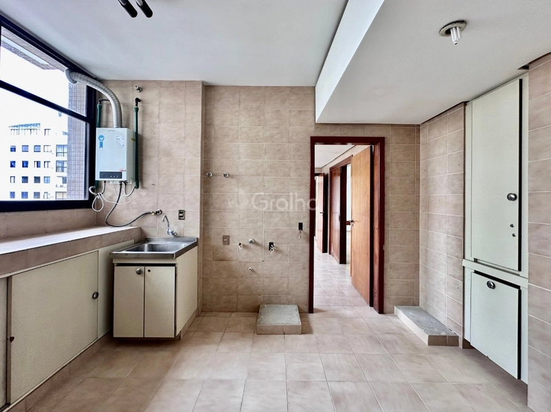 Apartamento na Beira Mar com 4 dormitórios, sendo 2 suítes e 1 máster: 14ª foto da galeria de imagens do imóvel