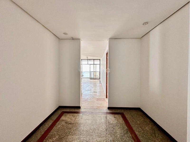 Apartamento na Beira Mar com 4 dormitórios, sendo 2 suítes e 1 máster: 31ª foto da galeria de imagens do imóvel