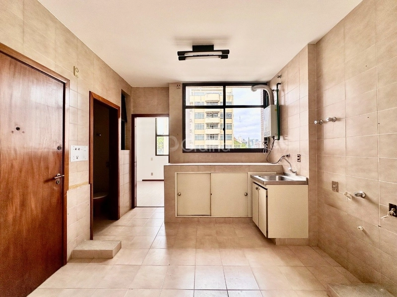 Apartamento na Beira Mar com 4 dormitórios, sendo 2 suítes e 1 máster: 11ª foto da galeria de imagens do imóvel