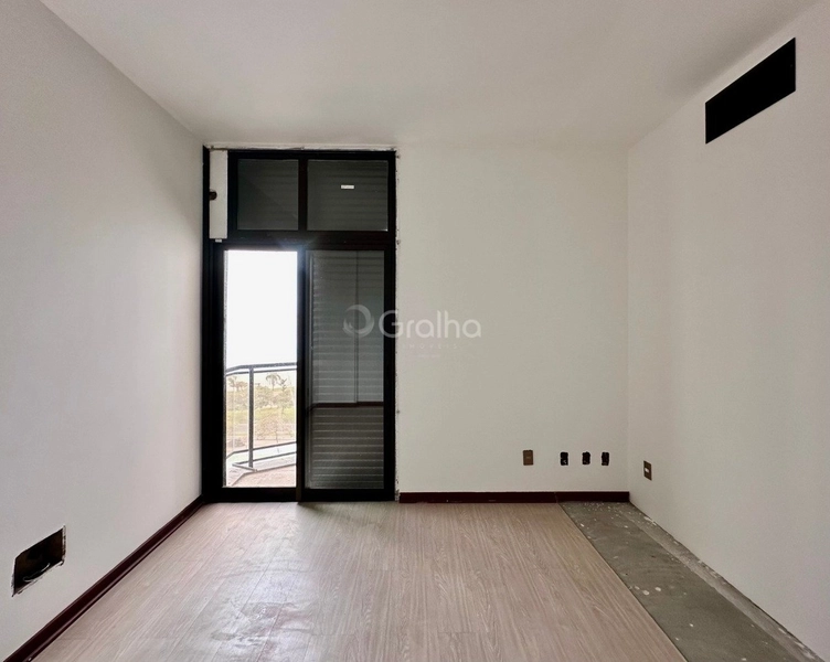 Apartamento na Beira Mar com 4 dormitórios, sendo 2 suítes e 1 máster: 34ª foto da galeria de imagens do imóvel