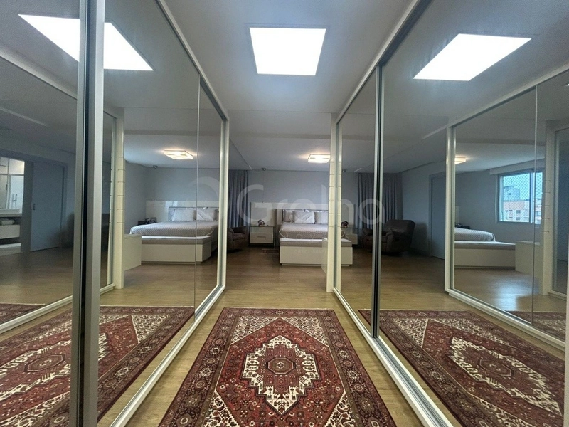 Apartamento no Centro com 3 dormitórios, sendo 3 suíte e 2 vagas 226m²: 14ª foto da galeria de imagens do imóvel