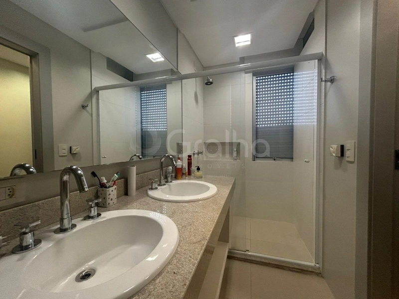 Apartamento no Centro com 3 dormitórios, sendo 3 suíte e 2 vagas 226m²: 38ª foto da galeria de imagens do imóvel
