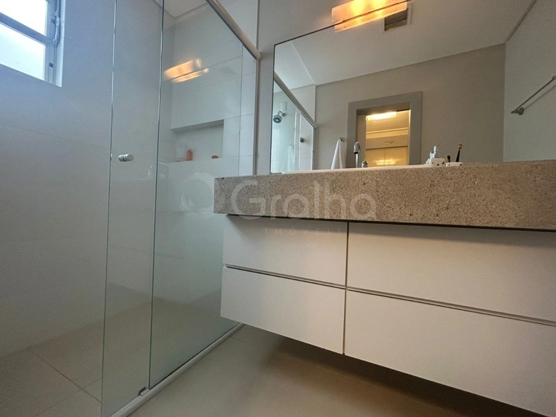 Apartamento no Centro com 3 dormitórios, sendo 3 suíte e 2 vagas 226m²: 20ª foto da galeria de imagens do imóvel