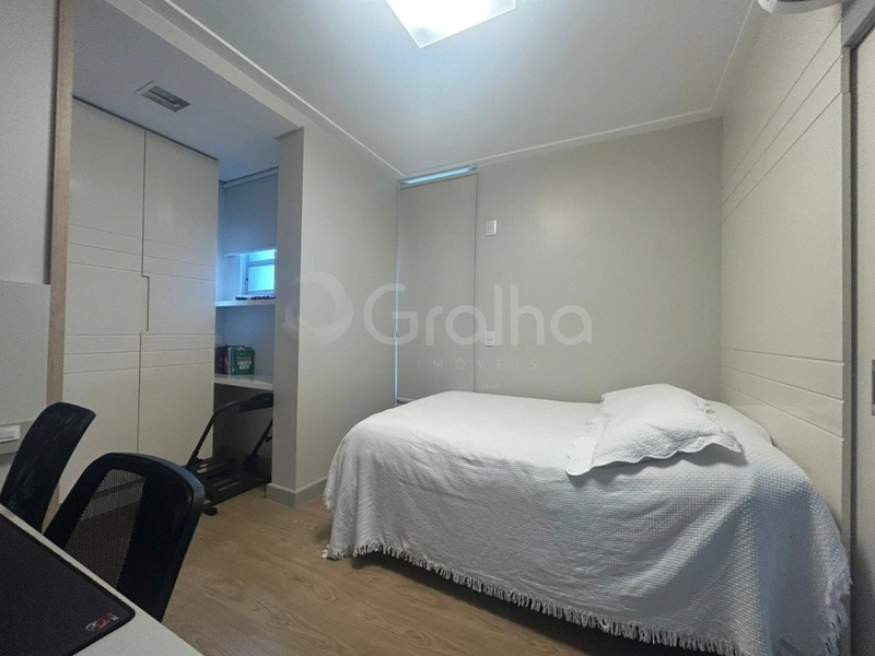 Apartamento no Centro com 3 dormitórios, sendo 3 suíte e 2 vagas 226m²: 19ª foto da galeria de imagens do imóvel
