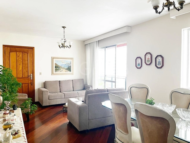 Apartamento no Centro com 3 dormitórios, sendo 1 suíte e 2 vagas: 15ª foto da galeria de imagens do imóvel