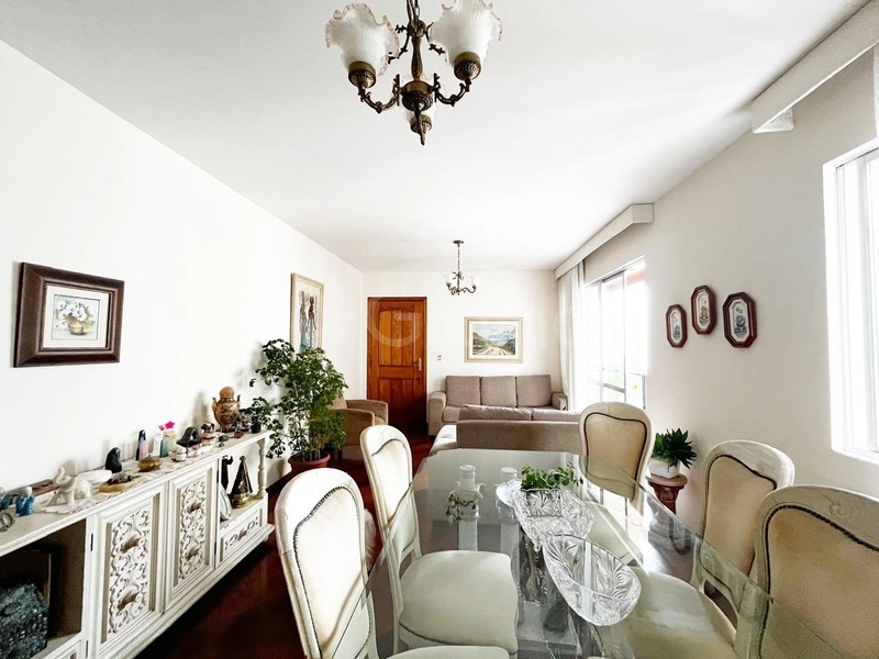 Apartamento no Centro com 3 dormitórios, sendo 1 suíte e 2 vagas: 4ª foto da galeria de imagens do imóvel