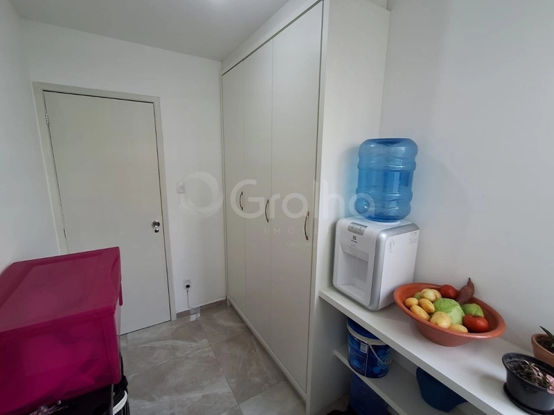 Apartamento na Carvoeira com 3 dormitórios 1 suíte e 1 vaga: 8ª foto da galeria de imagens do imóvel