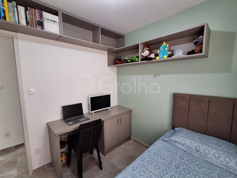 Apartamento na Carvoeira com 3 dormitórios 1 suíte e 1 vaga: 11ª foto da galeria de imagens do imóvel