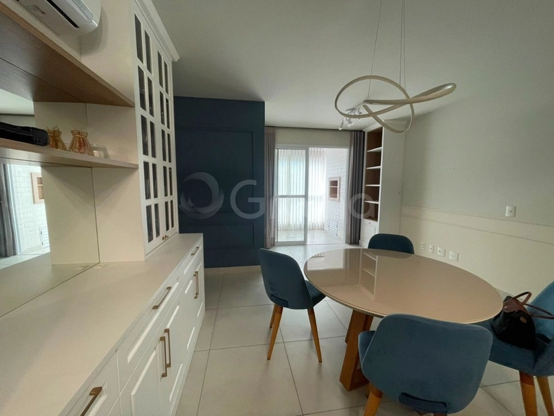 Apartamento na Agronômica com 3 dormitórios sendo 1 suíte e 1  vaga: 1ª foto da galeria de imagens do imóvel