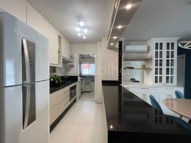 Apartamento na Agronômica com 3 dormitórios sendo 1 suíte e 1  vaga: 9ª foto da galeria de imagens do imóvel