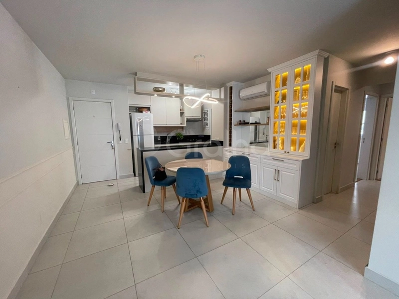 Apartamento na Agronômica com 3 dormitórios sendo 1 suíte e 1  vaga: 3ª foto da galeria de imagens do imóvel