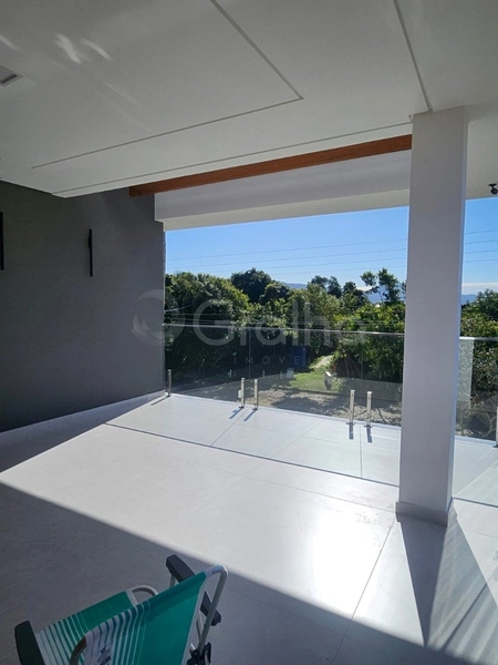 Casa a venda na Praia da Daniela com 5 dormitórios e 3 suítes: 7ª foto da galeria de imagens do imóvel