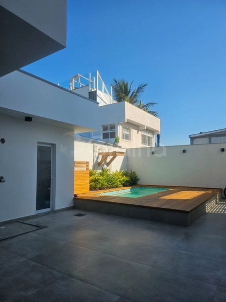 Casa a venda na Praia da Daniela com 5 dormitórios e 3 suítes: 25ª foto da galeria de imagens do imóvel