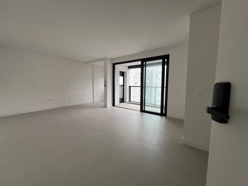 Apartamento no Centro com 3 dormitórios, sendo 1 suíte e 2 vagas: 2ª foto da galeria de imagens do imóvel