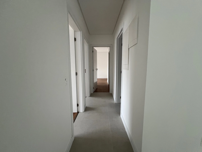 Apartamento no Centro com 3 dormitórios, sendo 1 suíte e 2 vagas: 11ª foto da galeria de imagens do imóvel