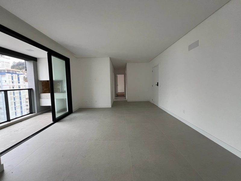 Apartamento no Centro com 3 dormitórios, sendo 1 suíte e 2 vagas: 4ª foto da galeria de imagens do imóvel