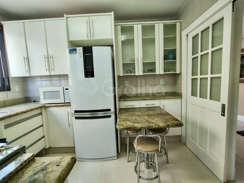 Apartamento no Centro com 3 dormitórios 2 suítes e 2 vagas: 13ª foto da galeria de imagens do imóvel
