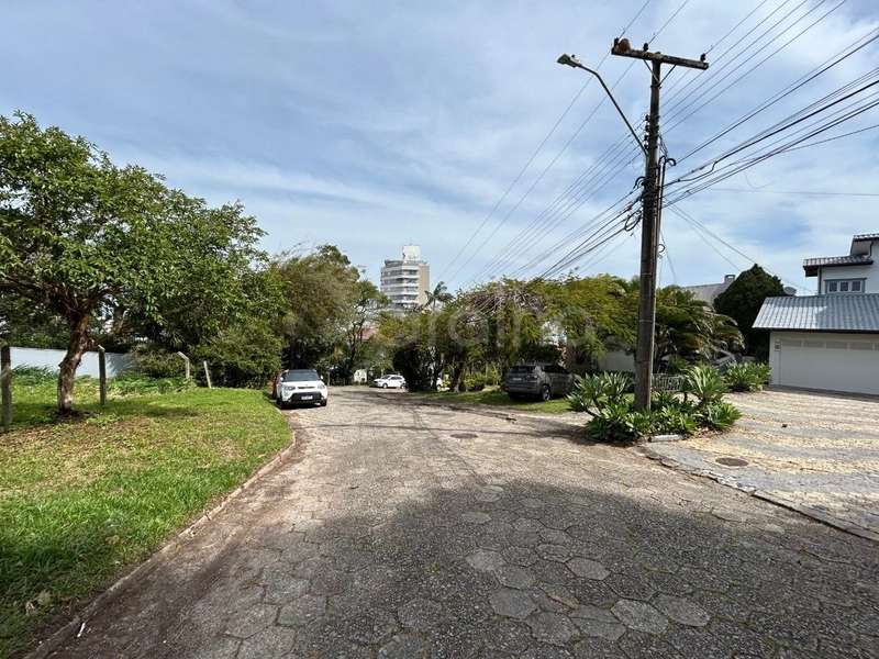 Terreno  Itaguaçu a venda com 691 m²: 3ª foto da galeria de imagens do imóvel