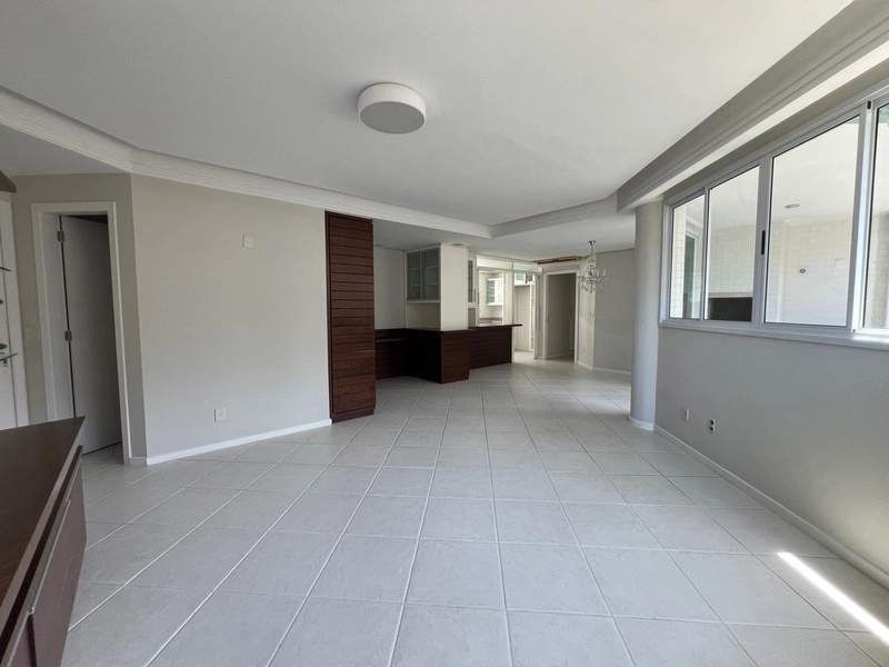 Apartamento no Centro com  Terraço, 3 suítes  e 2 vagas - 140m²: 8ª foto da galeria de imagens do imóvel