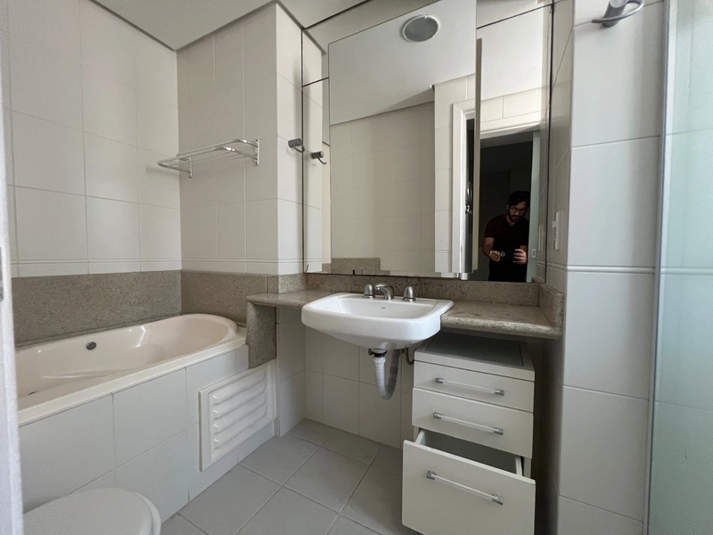 Apartamento no Centro com  Terraço, 3 suítes  e 2 vagas - 140m²: 28ª foto da galeria de imagens do imóvel