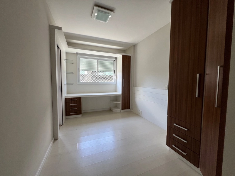 Apartamento no Centro com  Terraço, 3 suítes  e 2 vagas - 140m²: 19ª foto da galeria de imagens do imóvel