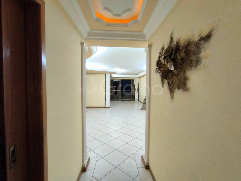 Apartamento na Agronômica  com 4 dormitórios 2 suítes e 2 vagas: 21ª foto da galeria de imagens do imóvel