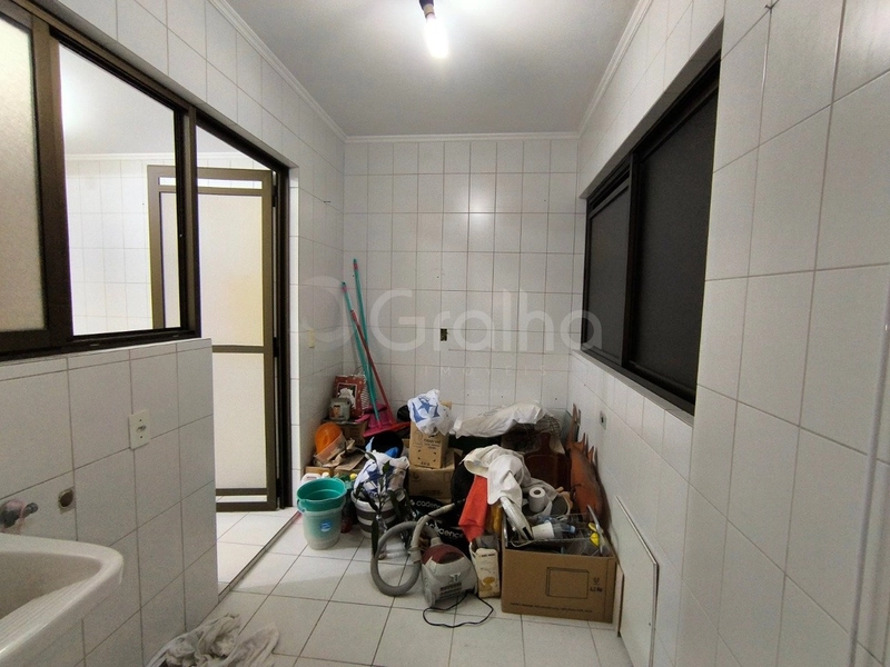 Apartamento na Agronômica  com 4 dormitórios 2 suítes e 2 vagas: 24ª foto da galeria de imagens do imóvel