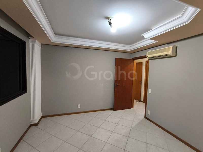 Apartamento na Agronômica  com 4 dormitórios 2 suítes e 2 vagas: 13ª foto da galeria de imagens do imóvel
