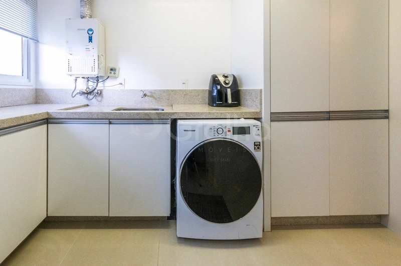 Apartamento no Centro  com 3 dormitórios 1 suíte e 3 vagas: 17ª foto da galeria de imagens do imóvel