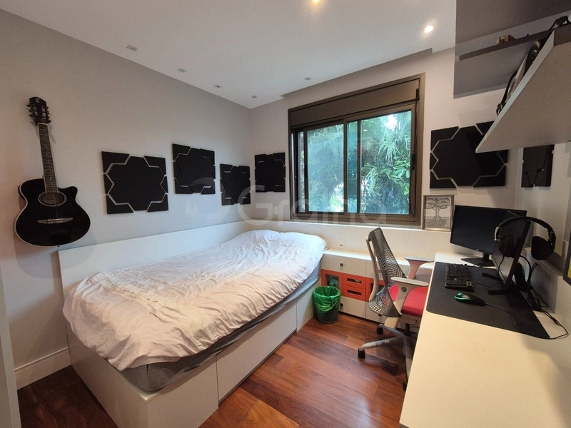 Apartamento em Coqueiros  com 2 dormitórios, sendo 2 suíte e 2 vagas: 20ª foto da galeria de imagens do imóvel