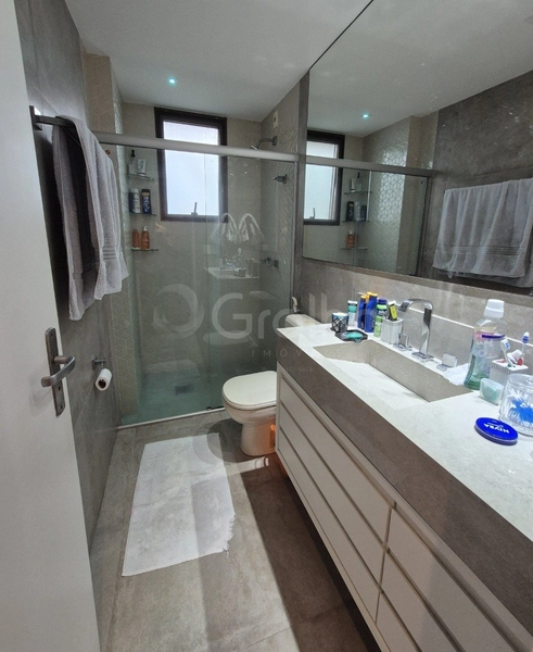 Apartamento em Coqueiros  com 2 dormitórios, sendo 2 suíte e 2 vagas: 26ª foto da galeria de imagens do imóvel