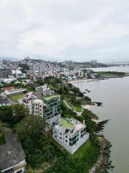 Apartamento em Coqueiros  com 2 dormitórios, sendo 2 suíte e 2 vagas: 24ª foto da galeria de imagens do imóvel