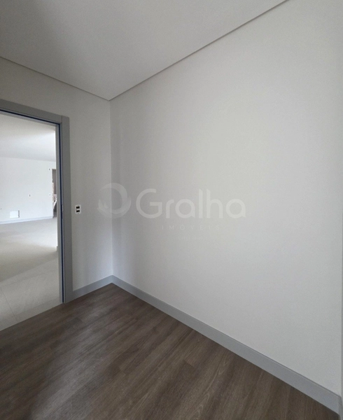 Apartamento no Centro  com 3 suítes, 2 vagas de garagem: 20ª foto da galeria de imagens do imóvel